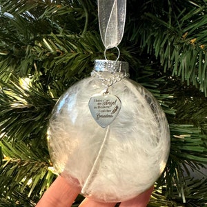 I Have an Angel in Heaven Grandma Ornament – Memorial Glass Christmas Decoration – Bereavement Gift for Loss of Grandma