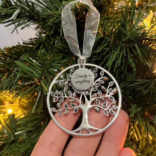 Tree Of Life Ornament, "Family Is Everything", Family Ornament, Family Christmas Ornament Gift, Mother's Day Gift For Mom