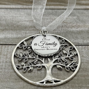 Tree of Life Ornament – “The Love of a Family Is Life’s Greatest Blessing” – Family Keepsake, Inspirational & Sentimental Gift