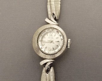 Vintage 14K White Gold Lucien Piccard Ladies Wristwatch