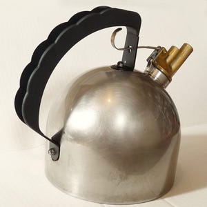 Vintage Alessi 9091 Whistling Tea Kettle Richard Sapper Design