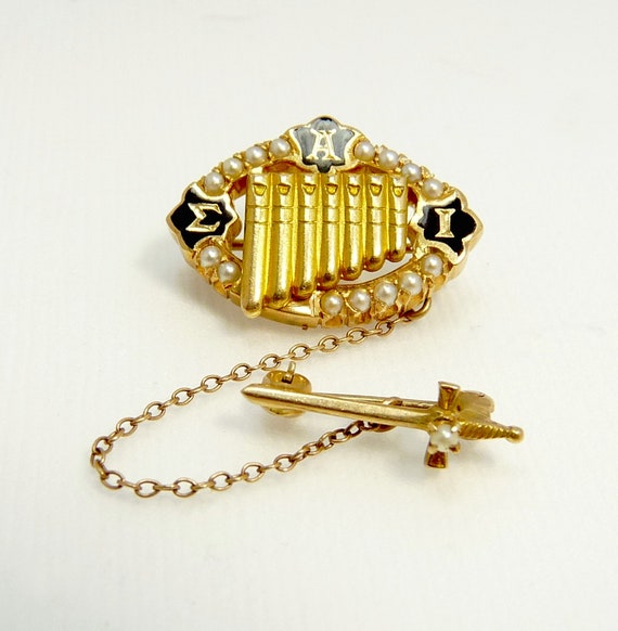 sigma alpha iota fraternity Gem