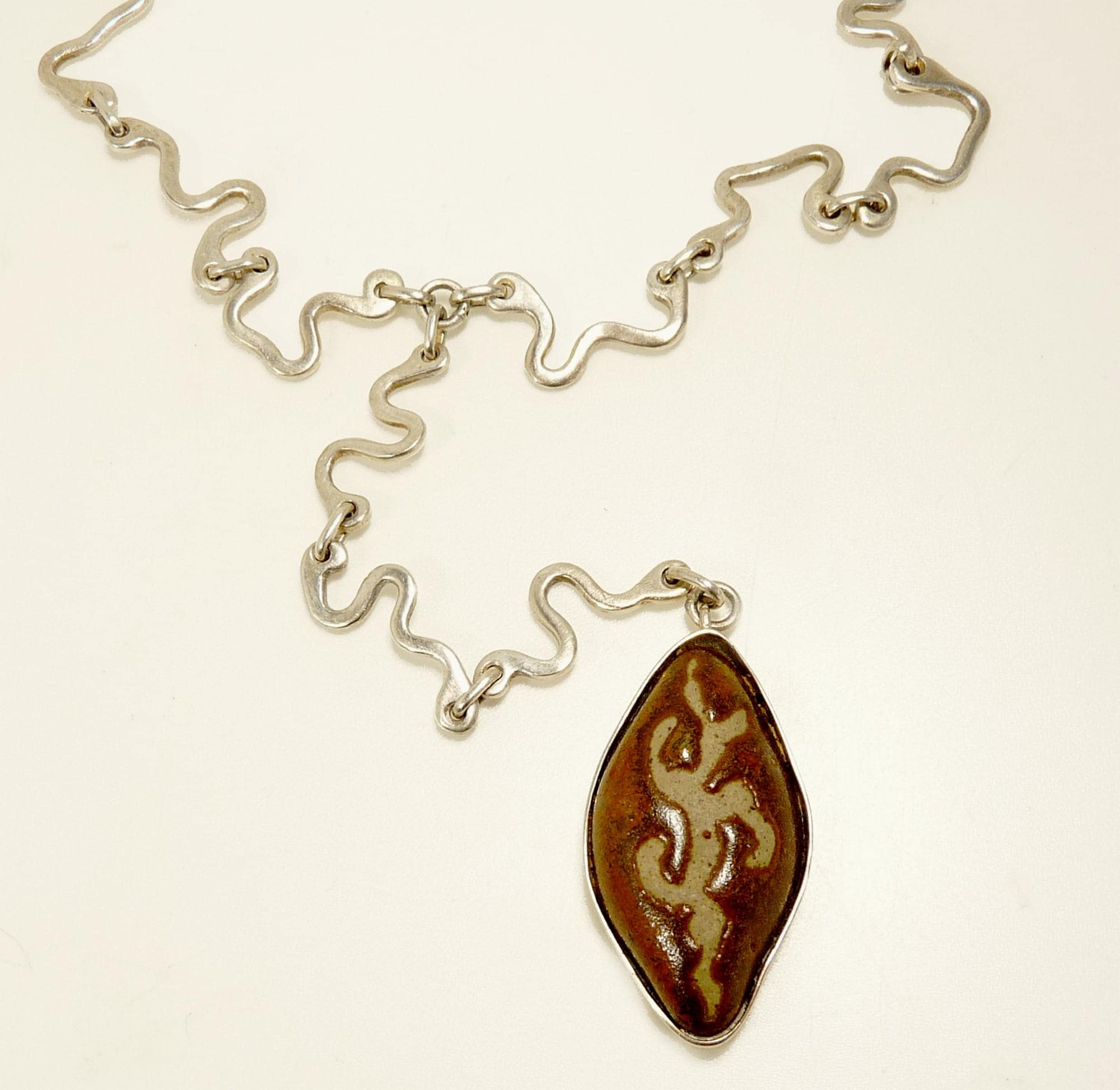 ネックレス・ペンダント Wave Shining Necklace Amazon.com: 925 Sterling Silver Single Ocean Wave Necklace