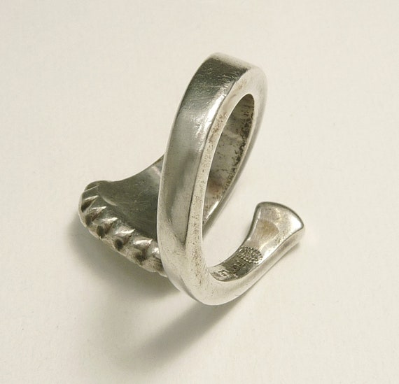 1970s Tuttle Sterling Silver Spoon Ring - image 5