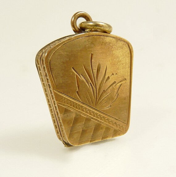 Antique Gold Filled Locket Pendant Aesthetic Peri… - image 5