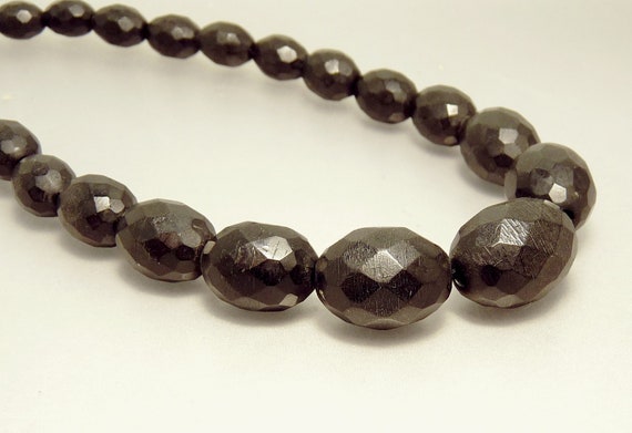 Antique Vulcanite Faceted Bead Necklace - image 4
