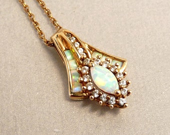 Gold Vermeil Sterling 925 & Opal Pendant Necklace