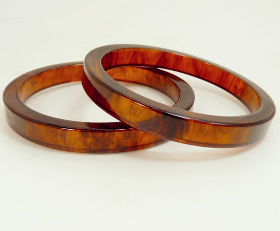 Pair Root Beer Bakelite Bangle Bracelets Vintage … - image 7