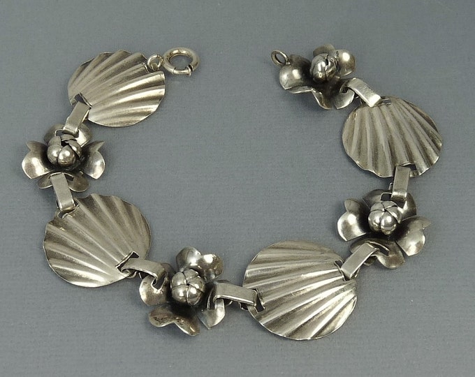 Vintage Sterling Silver Seashell & Flower Bracelet Etsy