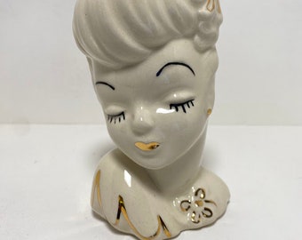 Napco Japan Lady Head Vase Pearl Necklace and Earrings. - Etsy 日本