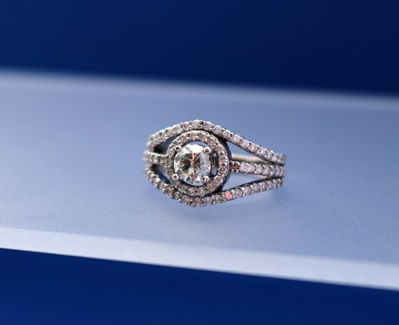 Vintage Diamond Ring, Vintage Diamond Wedding Rin… - image 6