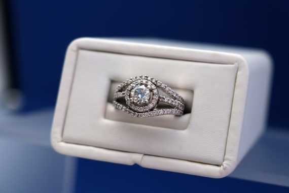 Vintage Diamond Ring, Vintage Diamond Wedding Rin… - image 3