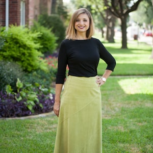 Vintage Tommy Bahama Suede Leather Maxi Skirt, Suede Maxi Skirt, Womens Boho Maxi Skirt, Vintage Green Suede Skirt, Size 8 Boho Suede Skirt