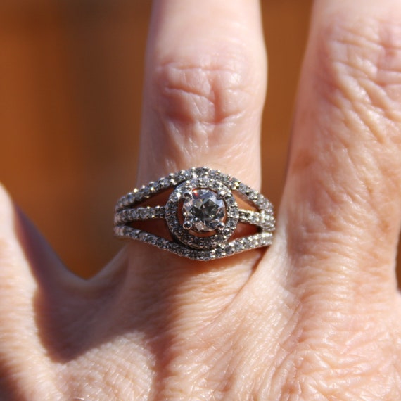 Vintage Diamond Ring, Vintage Diamond Wedding Rin… - image 9
