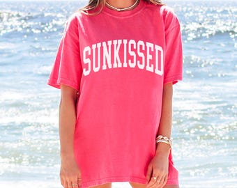 Sunkissed Ladies Vacation Tee,  Summer Vibes Shirt for Beach Lovers, Casual Oversized Womens T Gift for Her, Ocean Coastal Graphic Tee