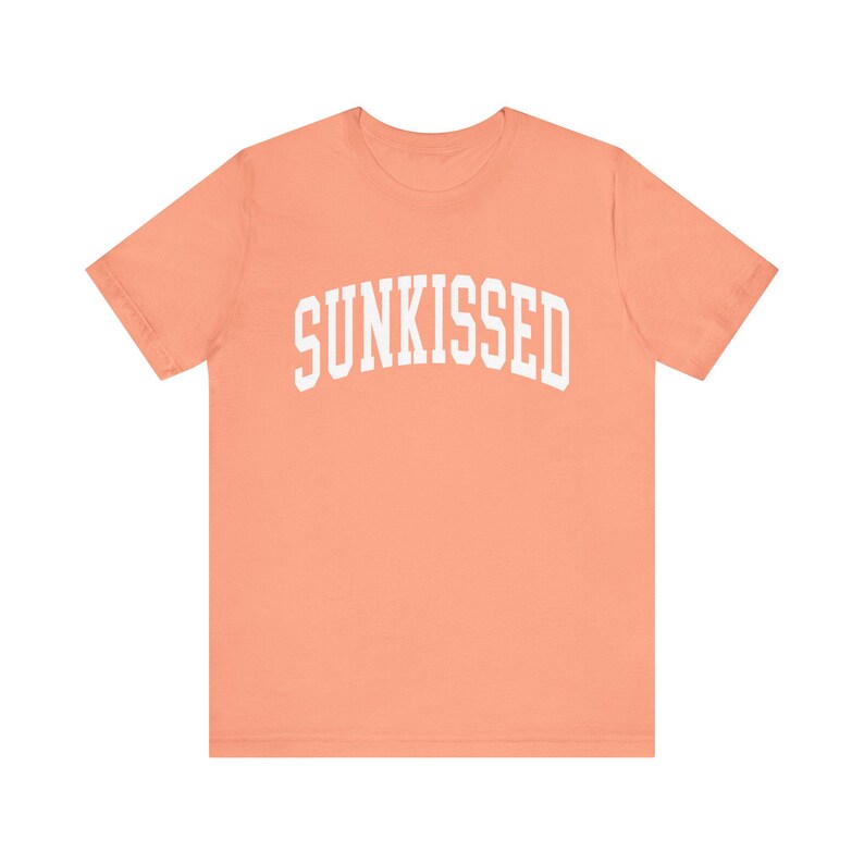 Sunkissed Ladies Vacation Tee, Koszulka Summer Vibes dla miłośników plaży, Luźny, obszerny damski T-shirt na prezent dla niej, Koszulka z grafiką Ocean Coastal zdjęcie 3