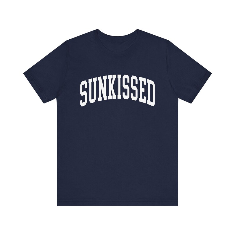 Sunkissed Ladies Vacation Tee, Koszulka Summer Vibes dla miłośników plaży, Luźny, obszerny damski T-shirt na prezent dla niej, Koszulka z grafiką Ocean Coastal zdjęcie 10