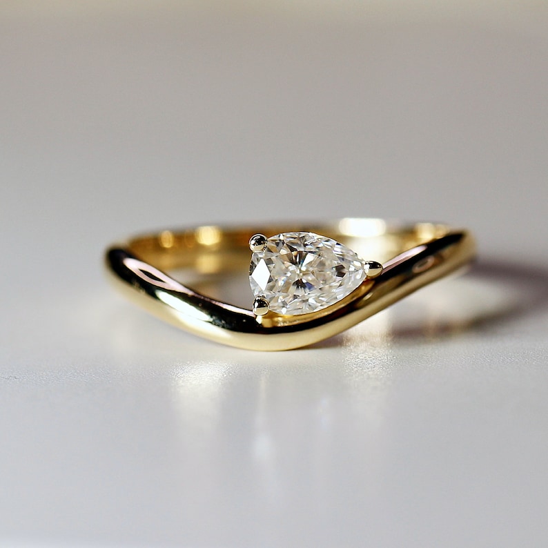 East west pear-shaped moissanite ring in 14k solid gold, unique sideways engagement ring with minimalist band, sparkling anniversary gift for her