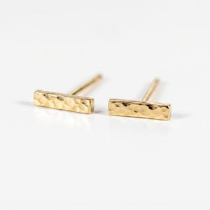 Hammered Gold Stud Earrings, 14k Gold Bar Earrings, Tiny Gold Hammered Bar Earrings, Minimal Earrings, Gold Simple Geometric Studs