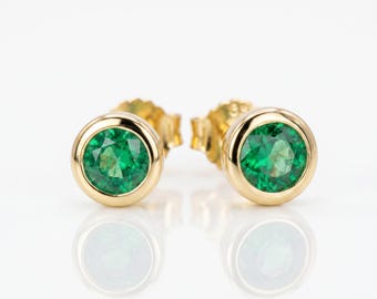 Emerald Earrings 14k Gold, Solid Gold Emerald Stud Earrings, Green Emerald Minimalist Earrings, May Birthstone Jewelry, Gemstone Earrings