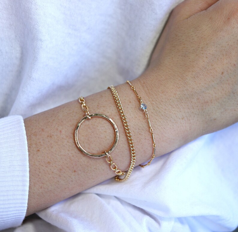 Karma Circle Bracelet Hammered Gold Open Circle Bracelet Mothers Day Gift Gold Eternity Bracelet Gold Filled Chain Bracelet