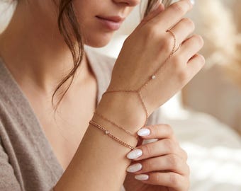 Heart CZ Bracelet Gold Filled, Dainty Gold Curb Chain Bracelet, Cubic Zirconia Heart Charm, November Jewelry Gift, Stacking Bracelet