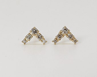 14k Gold Diamond Chevron Stud Earrings, Diamond V Studs Earrings, Gold Minimalist Earrings, Geometric Stud Earrings, Jewelry Gift for Wife