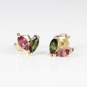 Pendientes de turmalina rosa en oro macizo de 14k, pendientes de botón de turmalina rosa y verde, joyería con la piedra natal de octubre, regalo para mamá, gema natural.