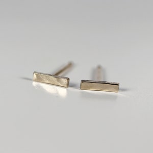 Hammered Gold Stud Earrings, 14k Gold Bar Earrings, Tiny Gold Hammered Bar Earrings, Minimal Earrings, Gold Simple Geometric Studs