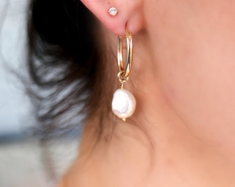 Oval Hoop Earrings Pearl, Gold Filled Baroque Pearl Earrings, Bridesmaids Hoop Earrings, Big Pearl Earrings, Minimal Pearl Earrings