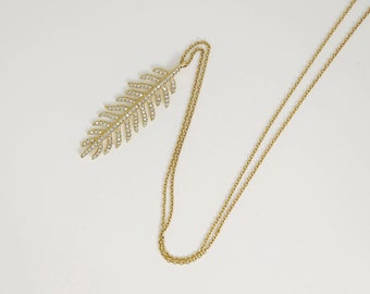 Pave Diamond Feather Necklace, 14k Gold Feather Pendant, Nature Inspired Necklace,  Feather Charm Necklace, Nature Inspired Gift