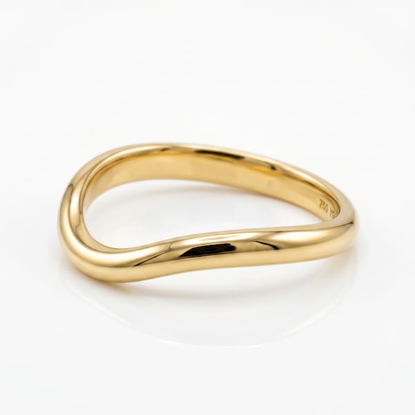 Alianza de boda orgánica ondulada de oro de 14k, anillo contorneado, anillo curvo