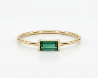 Emerald Ring 14k Gold, Emerald Promise Ring, Handmade Minimalist Engagement Ring, May Birthstone Jewelry, Art Deco Emerald Baguette Ring