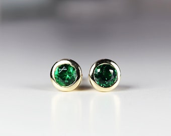 Emerald Earrings 14k Gold, Solid Gold Emerald Stud Earrings, Green Emerald Minimalist Earrings, May Birthstone Jewelry, Gemstone Earrings