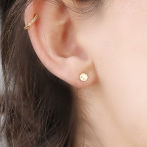14k Solid Gold Stud Earrings, 4mm Hammered Disc Studs, Tiny Stud Earrings, Dainty Gold Earrings Dots, Minimalist Earrings Handmade Mom Gift