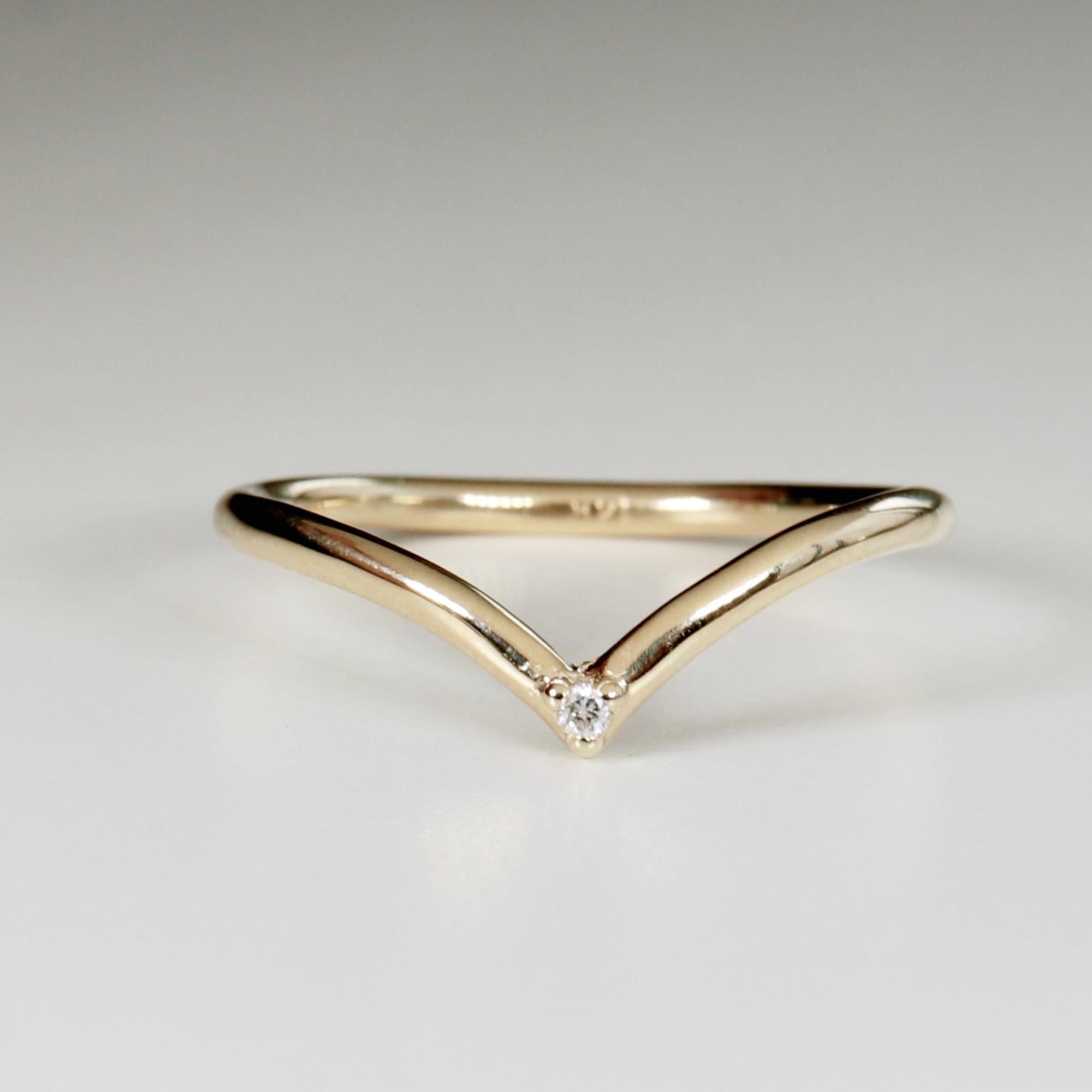 Curved Band Ring - Etsy