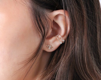 Solid Gold Ear Cuff Cubic Zirconia Diamond, Single (Half Pair) 14k Gold Ear Wrap CZ, No Piercing Gold Cartilage Cuff, Non Pierced Ear Wrap