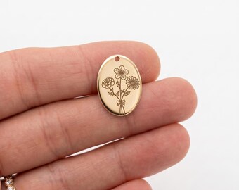 Birth Flower Bouquet Oval Disc Necklace, Combined Family Birth Flower Necklace, Personalized Jewelry Gift, Mom Necklace, Bonus Mom Gift