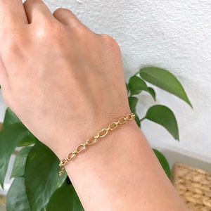 Thick Gold Chain Bracelet, Thick Chain Bracelet, Gold Filled Chunky Chain Bracelet, Layering Bracelet, Chunky Bracelet, Gold Stacking Chain