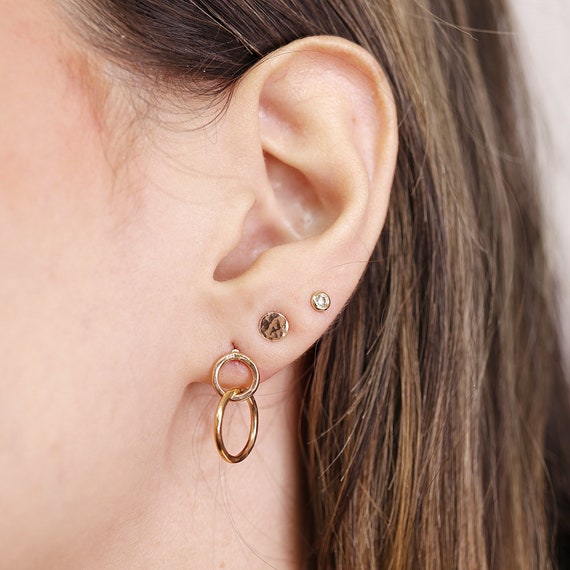 Interlinked circles hotsell stud earrings