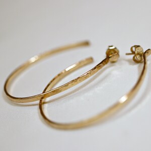 2 Inch Gold Hoop Earrings, Hammered Gold Hoops, Gold Filled Hoop Earrings, Large Hoop Earrings, Jewelry Gift for Her, Gift for Best Friend afbeelding 3