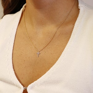 Diamond Cross Necklace 14k White Gold, Natural Diamonds Pave Necklace, Diamond Cross Pendant Necklace, Communion Gift, Jewelry Gift for Mom image 6