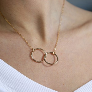 Interlocking Circle Necklace Sterling Silver or Gold Filled, Sister Necklace, Best Friend Necklace, Sister Gift, Soul Sister image 9