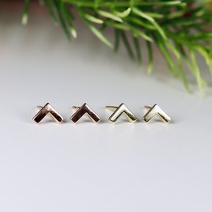 14k Solid Gold Earrings Stud Chevron, Handmade Minimalist Earrings, Jewelry Gift for Her, Geometric Modern Triangle Stud Earrings image 2