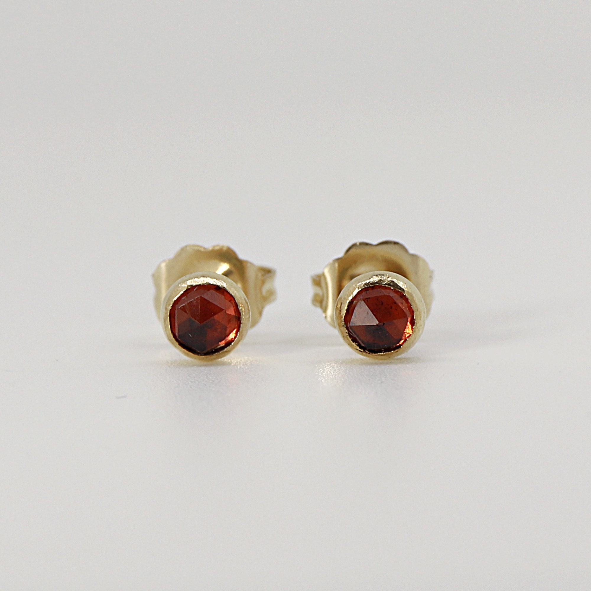 Garnet 2024 gold earrings