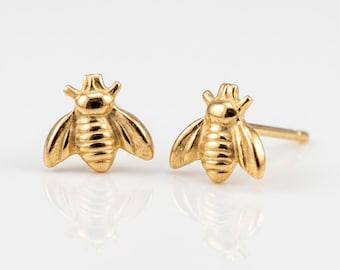 Honey Bee Stud Earrings 14k Gold, Minimalist Solid Gold Bumble Bee Earrings, Jewelry Gift for Granddaughter, Teen Jewelry