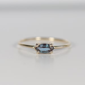 Alexandrite Ring 14k Gold, Alexandrite Engagement Ring, Alexandrite Marquise Ring, Alexandrite East West Ring, June Birthstone Jewelry Gift