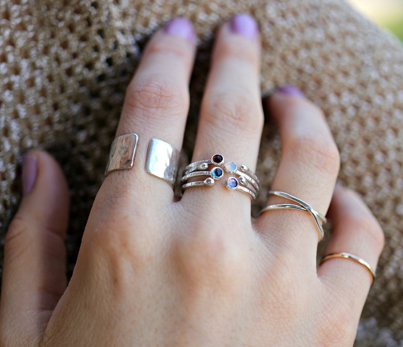 Vet brede zilveren ring, sterling zilveren sigaar band, gepersonaliseerde Chunky gehamerd zilveren open ring, Boho statement ring, beste vriend cadeau afbeelding 6