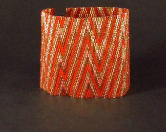 Bronze Gold Pink Red Zigzag 2 Drop Peyote Stitch Seedbead Cuff Bracelet
