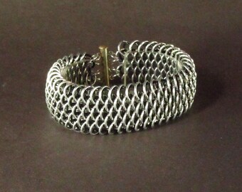 Aluminum Dragon Scale Weave Chainmaille Bracelet